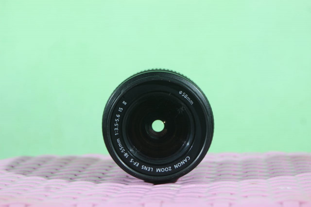 Lensa Canon 18-55mm 3.5-5.6 IS II